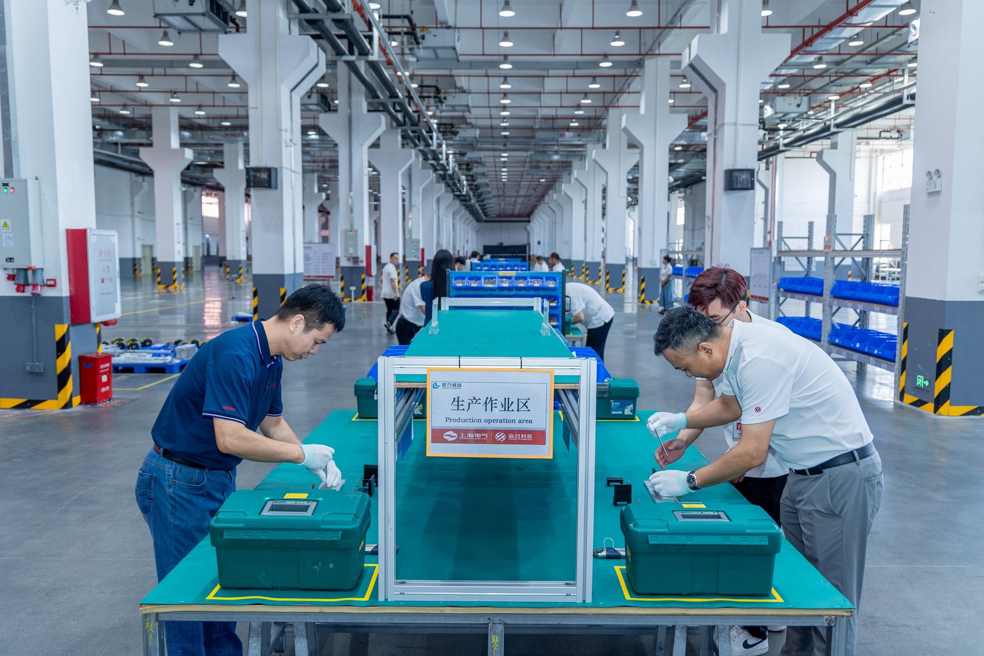 1721787744343521.jpg 007A7614.jpg